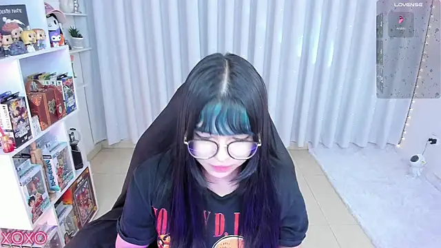 misshoneyxxx online show from 05/17/26, 03:37