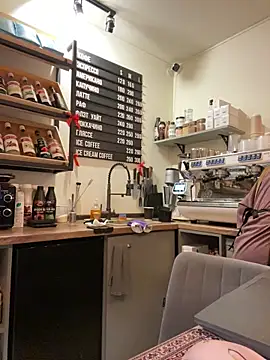 cinnabon  online show from 02/05/26, 02:54