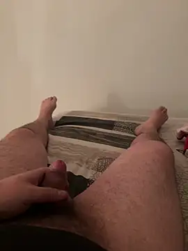 Snapshot of junior49280 chatting on 10/29/25, 06:31 junior49280 online show from 10/29/25, 06:31