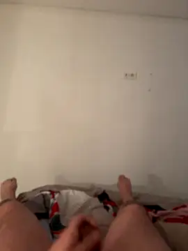 junior49280 online show from 11/08/25, 03:12