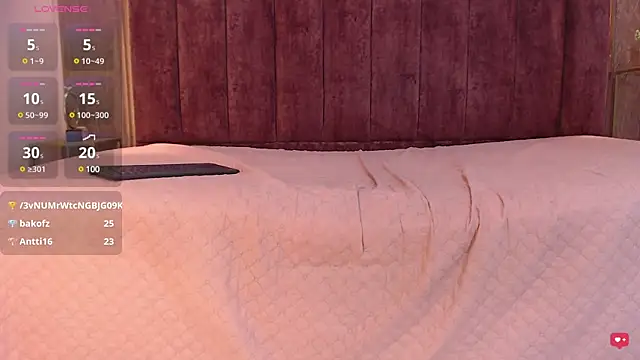 Emy leon online show from 02/06/25, 10:53