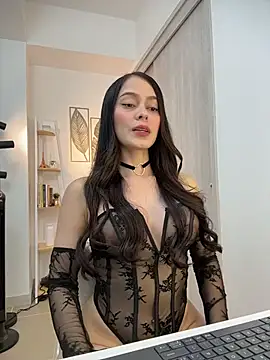 rubyhill 2711 online show from 12/04/25, 12:09