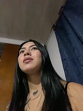 Snapshot of emily_22x chatting on 03/20/25, 01:57 emily 22x online show from 03/20/25, 01:57