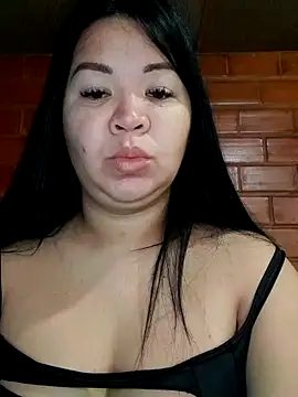Snapshot of Chantal_lopez chatting on 02/06/25, 01:21 Chantal lopez online show from 02/06/25, 01:21