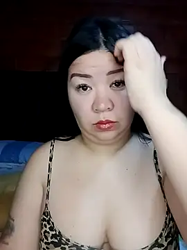 Snapshot of Chantal_lopez chatting on 01/07/26, 04:31 Chantal lopez online show from 01/07/26, 04:31