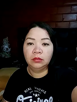 Snapshot of Chantal_lopez chatting on 04/28/26, 01:05 Chantal lopez online show from 04/28/26, 01:05