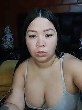 Snapshot of Chantal_lopez chatting on 06/04/26, 05:41 Chantal lopez online show from 06/04/26, 05:41