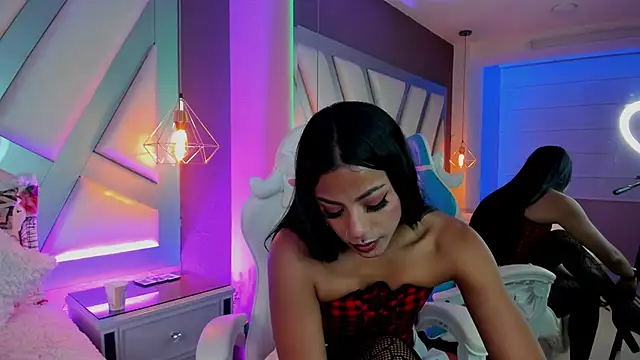 Amber villalobos  online show from 03/01/25, 04:37