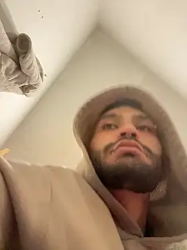 Snapshot of openmind_boy chatting on 09/14/25, 03:22 openmind boy online show from 09/14/25, 03:22