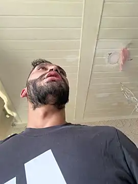 Snapshot of openmind_boy chatting on 02/10/26, 03:27 openmind boy online show from 02/10/26, 03:27