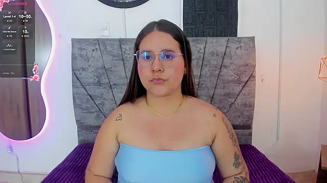 Snapshot of April1_sc chatting on 01/08/26, 08:22 April1 sc online show from 01/08/26, 08:22