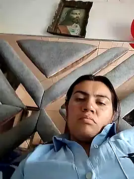 Snapshot of naughty-sharlot chatting on 12/13/24, 05:10 naughty-sharlot online show from 12/13/24, 05:10