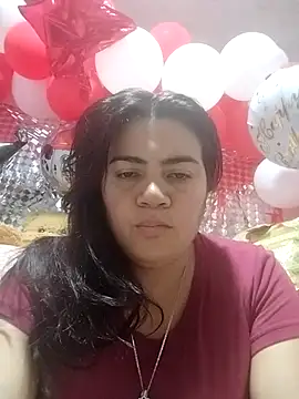 Snapshot of naughty-sharlot chatting on 12/29/24, 10:03 naughty-sharlot online show from 12/29/24, 10:03