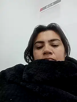 Snapshot of naughty-sharlot chatting on 01/15/25, 03:54 naughty-sharlot online show from 01/15/25, 03:54