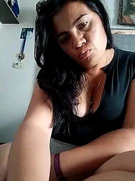 Snapshot of naughty-sharlot chatting on 03/03/25, 03:53 naughty-sharlot online show from 03/03/25, 03:53