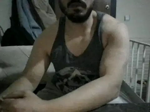 Snapshot of DateMike94 chatting on 03/18/25, 09:43 DateMike94 online show from 03/18/25, 09:43