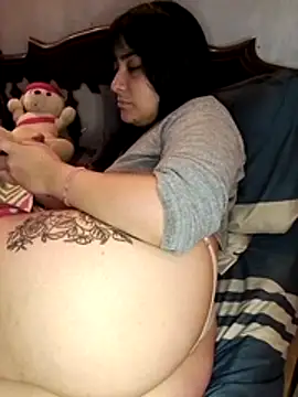 agustina 0o online show from 07/02/26, 03:23