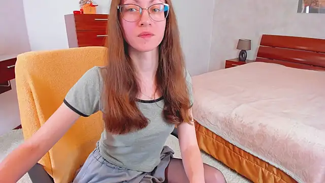 Snapshot of Pantyhose_Mila chatting on 04/30/26, 08:04 Pantyhose Mila online show from 04/30/26, 08:04