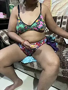 Tameesh sexy mistress online show from 04/18/26, 05:11
