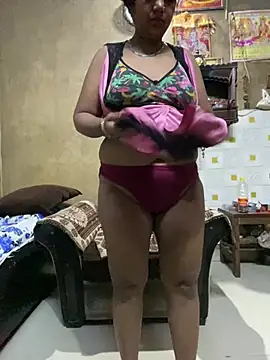 Tameesh sexy mistress online show from 07/09/26, 04:38