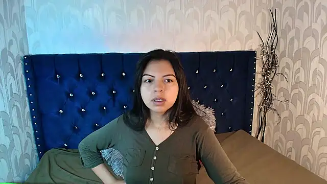 CarolineBrunx online show from 01/11/26, 06:18