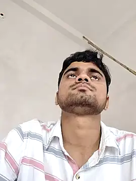 Ishan003 online show from 03/27/26, 06:52