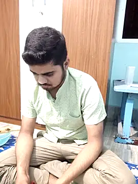 Ishan003 online show from 04/24/26, 02:30