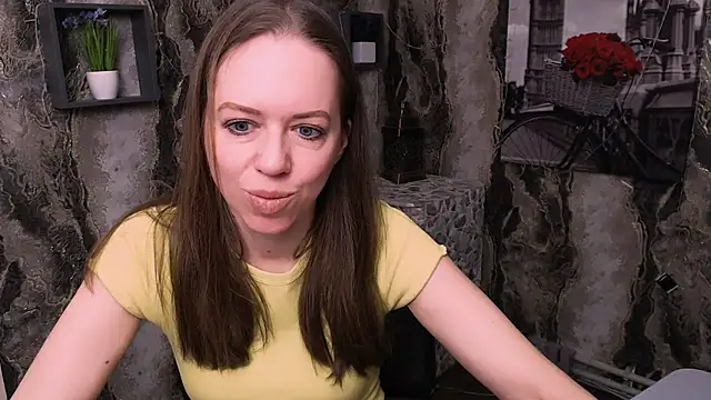 Snapshot of GloriaSi_ chatting on 03/23/25, 07:53 GloriaSi online show from 03/23/25, 07:53