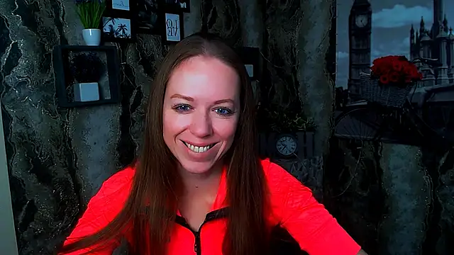 Snapshot of GloriaSi_ chatting on 10/04/25, 04:54 GloriaSi online show from 10/04/25, 04:54