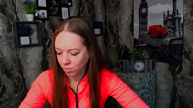 Snapshot of GloriaSi_ chatting on 10/24/25, 05:59 GloriaSi online show from 10/24/25, 05:59