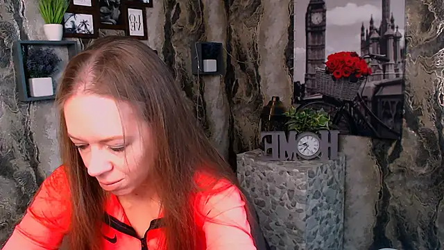 Snapshot of GloriaSi_ chatting on 10/30/25, 05:31 GloriaSi online show from 10/30/25, 05:31