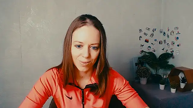 Snapshot of GloriaSi_ chatting on 11/13/25, 06:45 GloriaSi online show from 11/13/25, 06:45