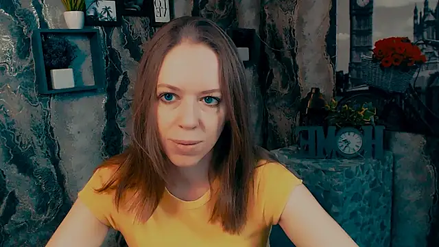 Snapshot of GloriaSi_ chatting on 11/15/25, 05:38 GloriaSi online show from 11/15/25, 05:38