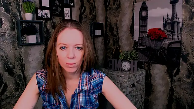 Snapshot of GloriaSi_ chatting on 02/20/26, 05:48 GloriaSi online show from 02/20/26, 05:48