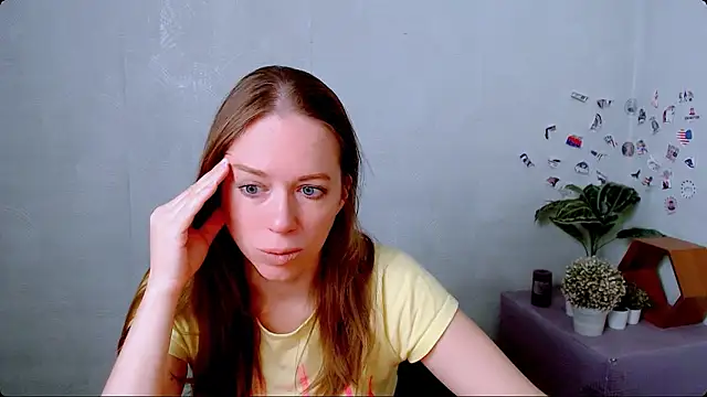 Snapshot of GloriaSi_ chatting on 05/31/26, 04:42 GloriaSi online show from 05/31/26, 04:42