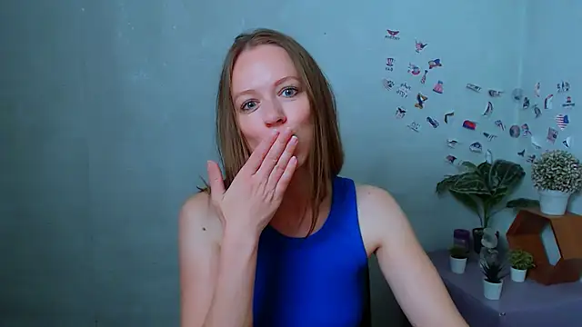 Snapshot of GloriaSi_ chatting on 07/07/26, 06:47 GloriaSi online show from 07/07/26, 06:47