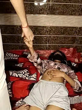 Snapshot of Shalu79 chatting on 01/10/25, 07:00 Shalu79 online show from 01/10/25, 07:00