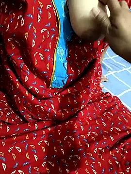 Snapshot of Bhabhi_desi12 chatting on 11/10/25, 05:01 Bhabhi desi12 online show from 11/10/25, 05:01