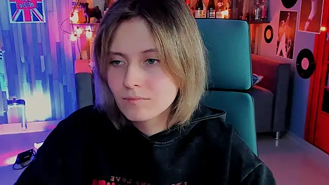 LolaAsmus online show from 01/07/25, 09:40