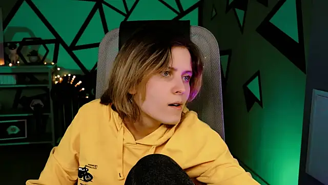 LolaAsmus online show from 02/28/25, 04:20