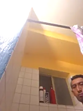 Snapshot of Jovende28 chatting on 11/18/25, 09:03 Jovende28 online show from 11/18/25, 09:03