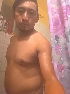 Snapshot of Jovende28 chatting on 11/19/25, 10:15 Jovende28 online show from 11/19/25, 10:15