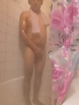 Snapshot of Jovende28 chatting on 12/17/25, 10:54 Jovende28 online show from 12/17/25, 10:54