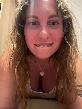 Snapshot of Yanacool007 chatting on 01/27/25, 06:09 Yanacool007 online show from 01/27/25, 06:09