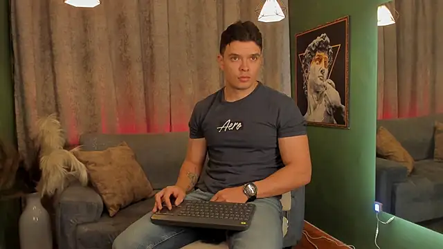Snapshot of Jake_Tylerr_ chatting on 07/14/26, 11:32 Jake Tylerr online show from 07/14/26, 11:32