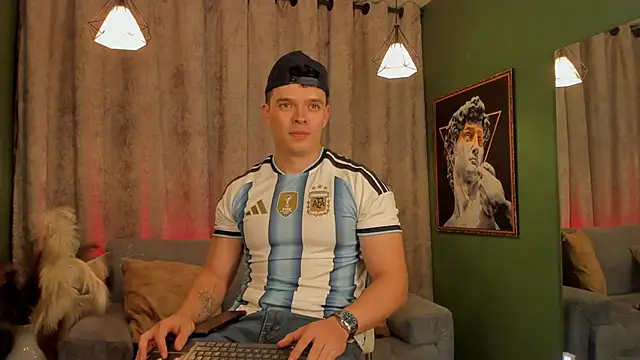 Snapshot of Jake_Tylerr_ chatting on 07/15/26, 11:32 Jake Tylerr online show from 07/15/26, 11:32