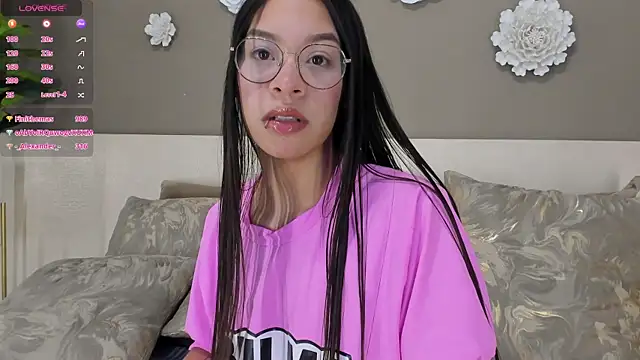 KimHiltton online show from 02/12/25, 09:42