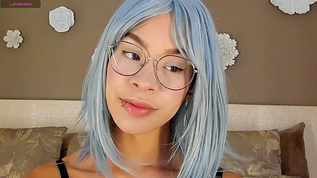 KimHiltton online show from 03/05/25, 02:14