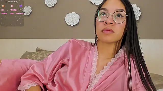 KimHiltton online show from 03/16/25, 10:22