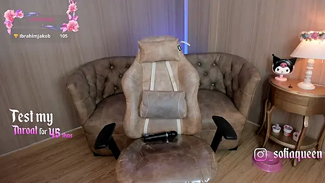 Snapshot of SoffiQueen chatting on 01/28/25, 10:56 SoffiQueen online show from 01/28/25, 10:56